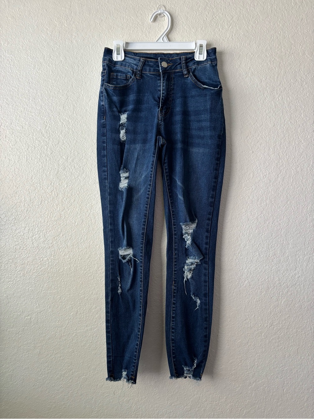 SHEIN Dark Blue Ripped Skinny Jeans